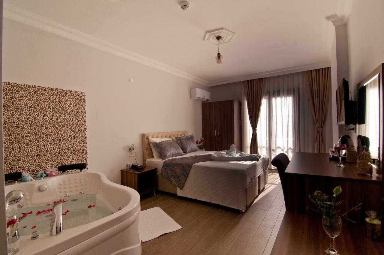 Defne Otel Sile Exterior photo